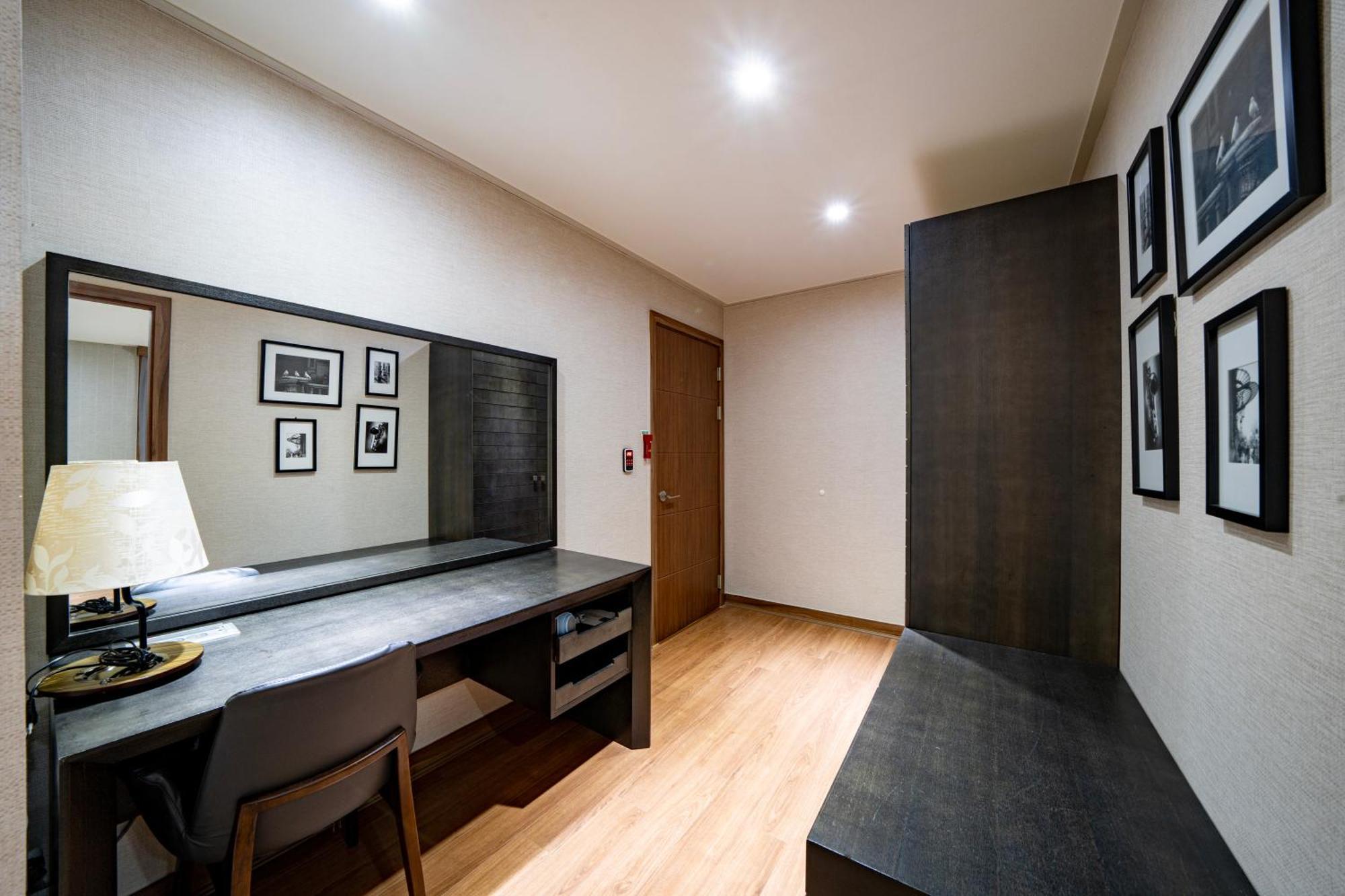 I-Check Hyunjin Hotel Тонхэ Экстерьер фото