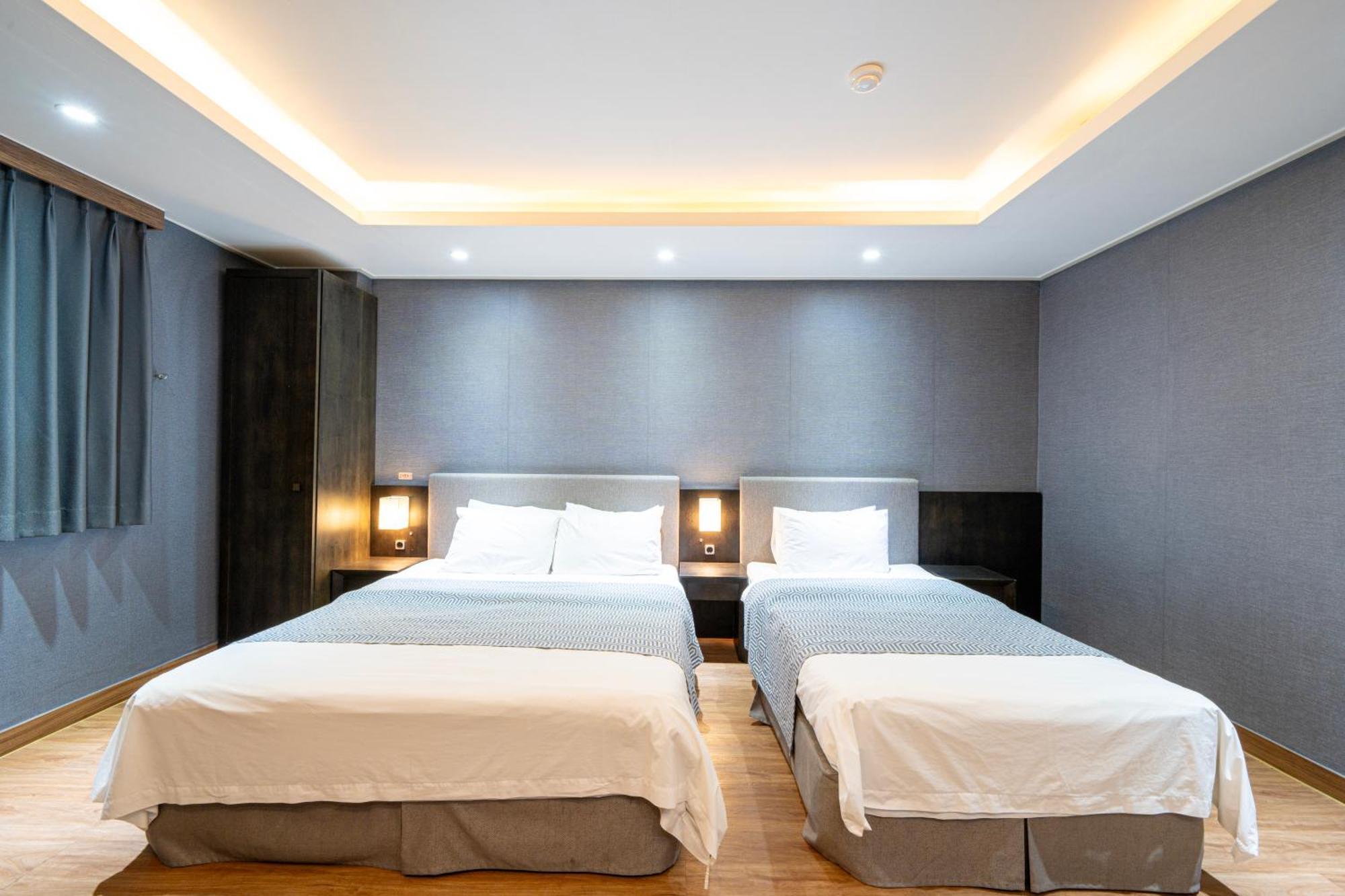 I-Check Hyunjin Hotel Тонхэ Экстерьер фото
